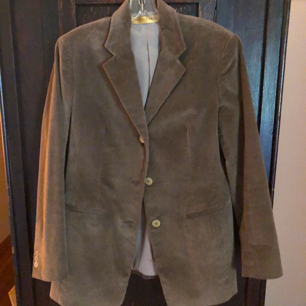 Donna Karan Signature Gray Corduroy Blazer. Excellent condition. Size 10-12 (?)